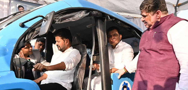 In a significant initiative to combat pollution in Hyderabad, Chief Minister  Revanth Reddy Garu has announced plans to incentivize auto drivers to transition from diesel vehicles to electric autos.